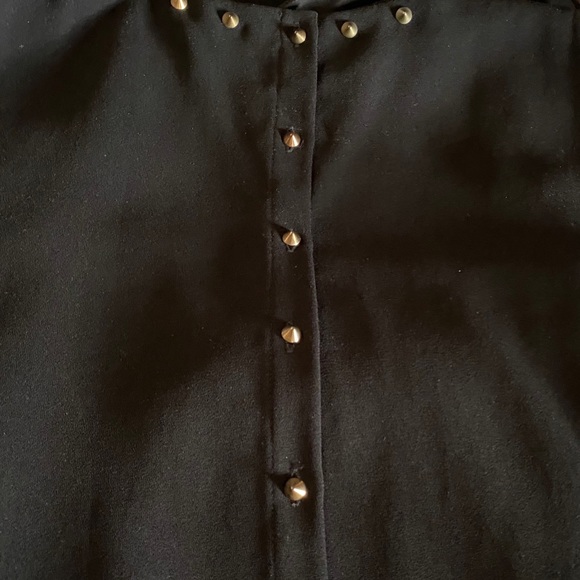 EUC Zara Women’s Black Shift w/ Gold Grommets 🔥🔥 - Picture 6 of 7
